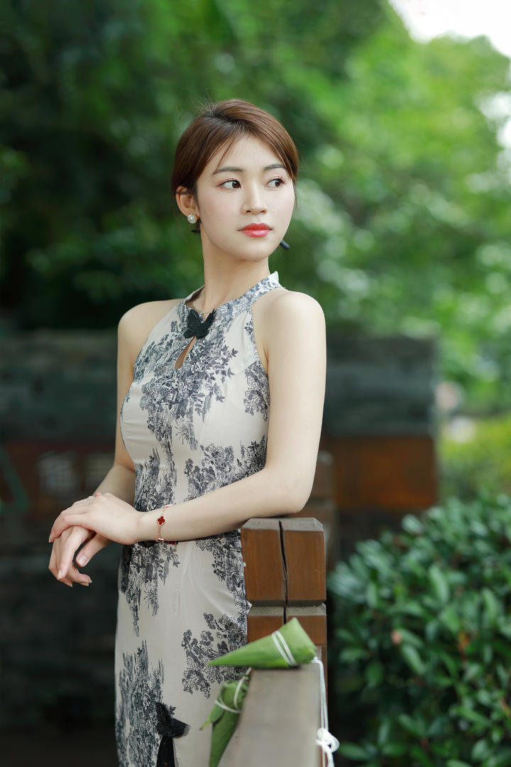 中国气质旗袍美女唯美女生壁纸图片大全