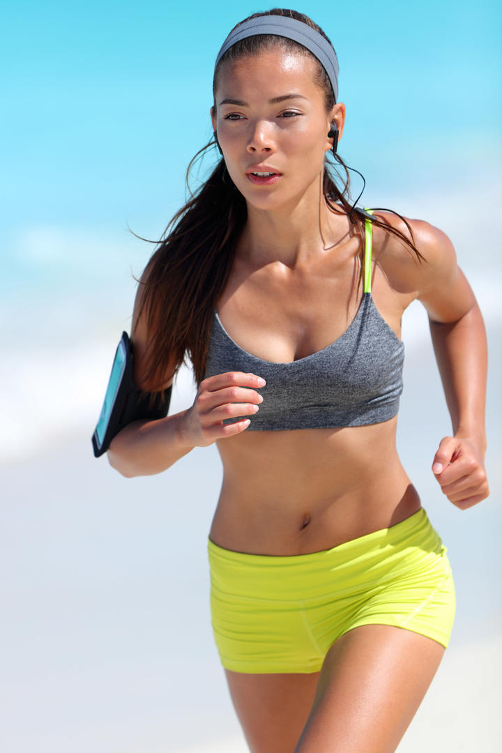 跑步健身美女图片