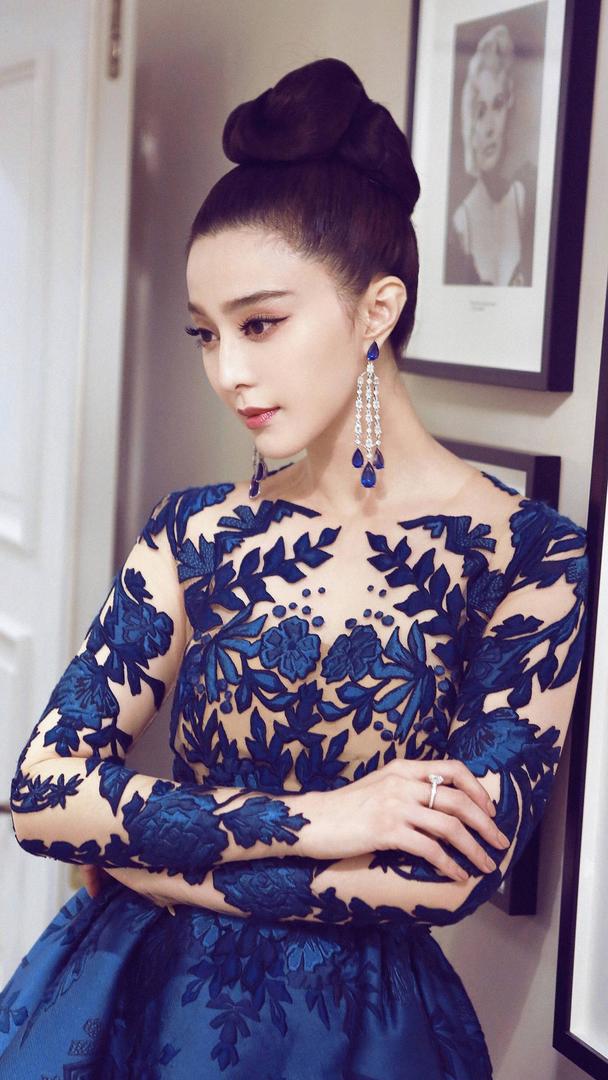 穿透明礼服范冰冰高清图片