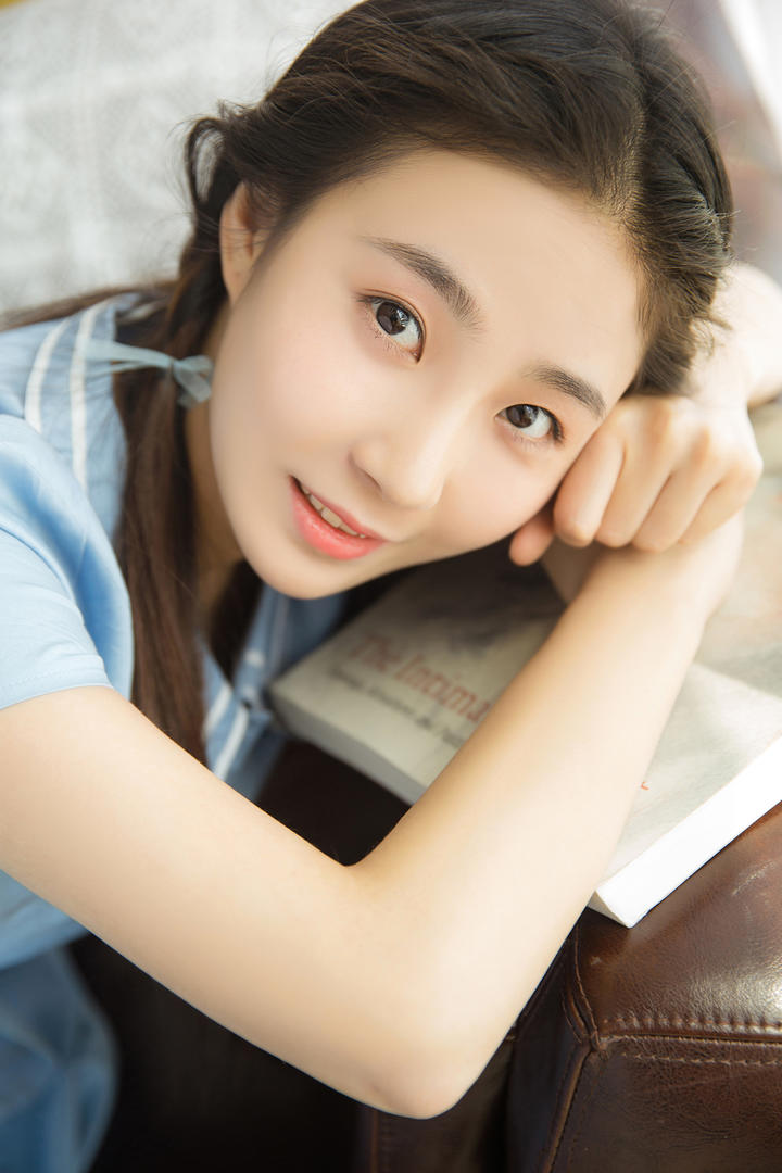 清秀可爱甜美女生头像高清图片大全