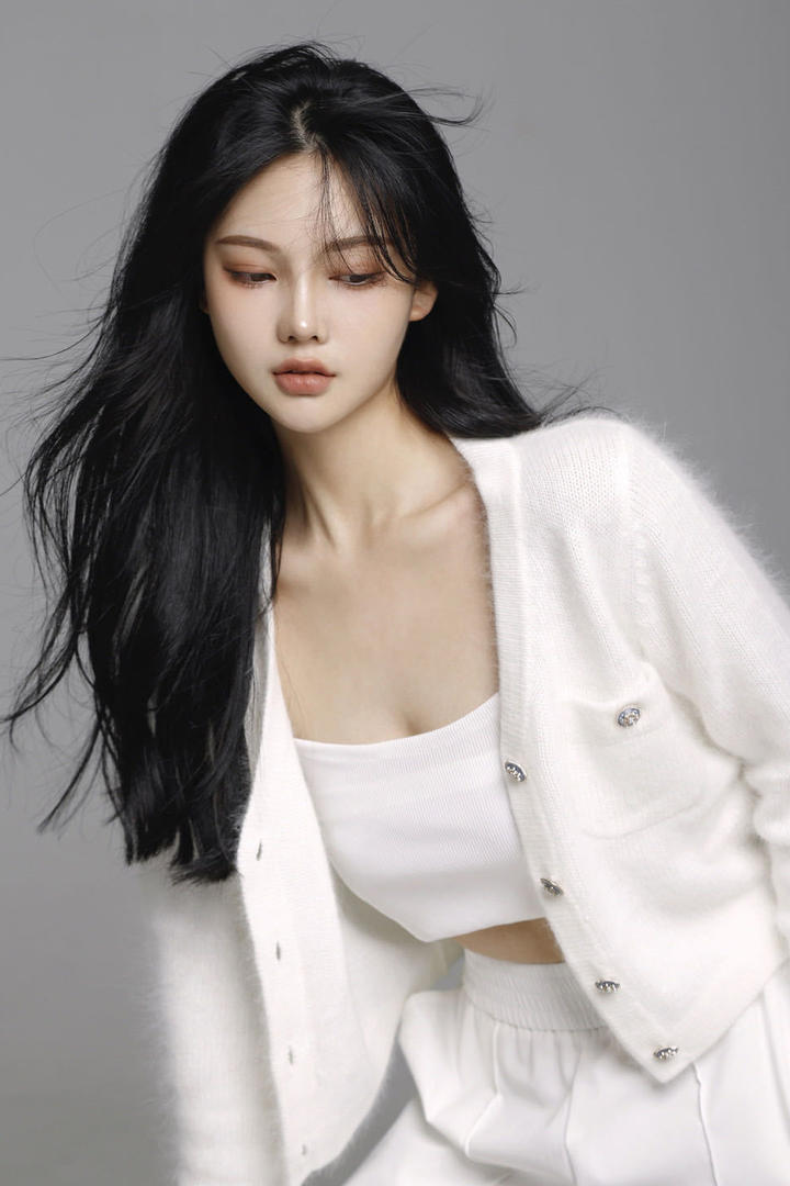 极品清纯女神艺术摄影写真图片