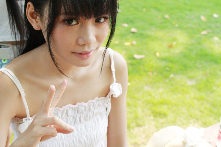 夏末的你沉浸在五彩缤纷的世界中