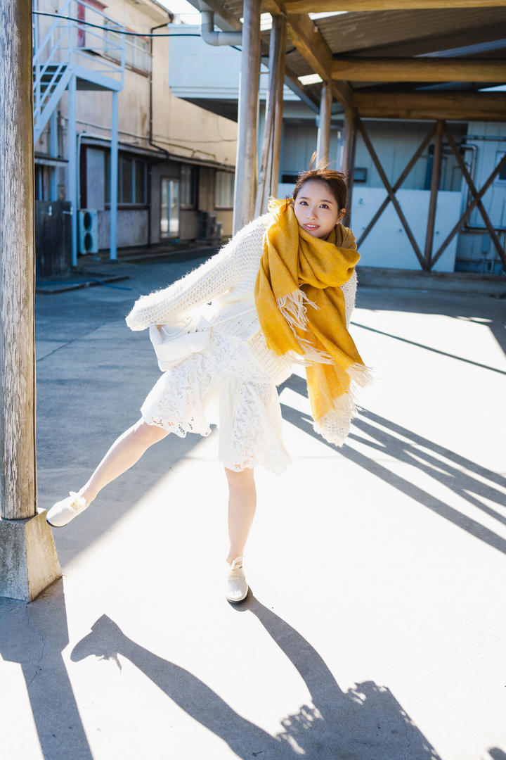 日本可爱美女主播图片