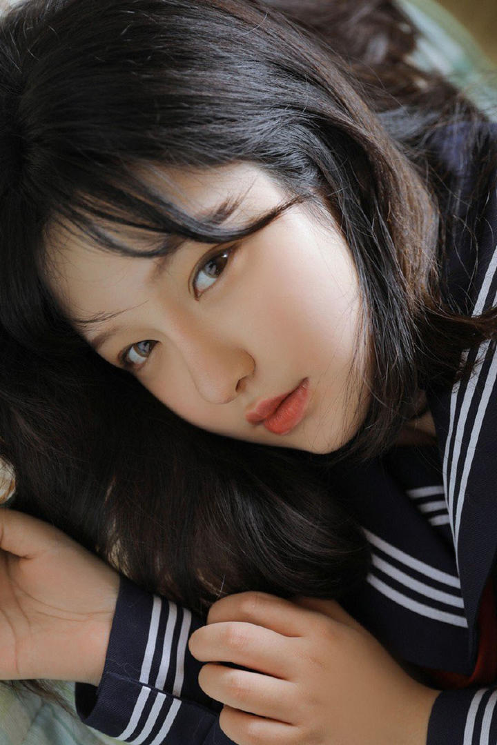 可爱极品气质清纯美女写真