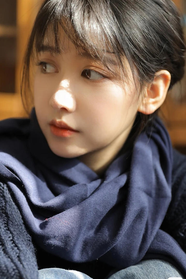 超清唯美清纯漂亮女生写真图片