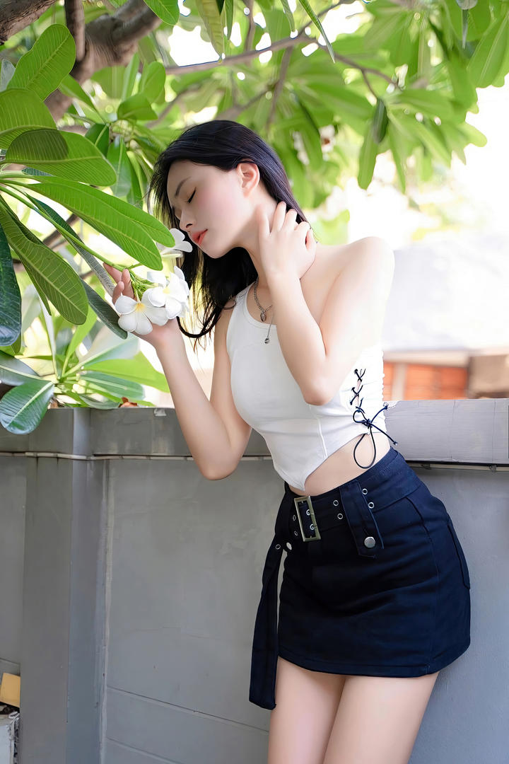 最短的jk裙子极品美女超短裙写真图片