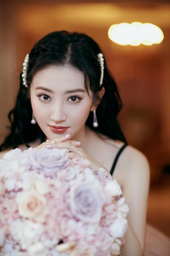 女明星景甜最新私拍写真套图