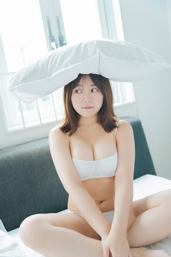 【日系少女感内衣写真】居家慵懒风卧室私房照拍摄技巧｜纯欲少女感穿搭指南