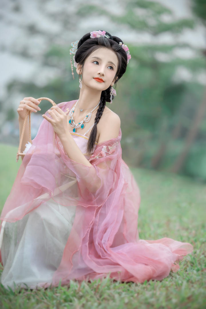 4K高清性感古装美人图片