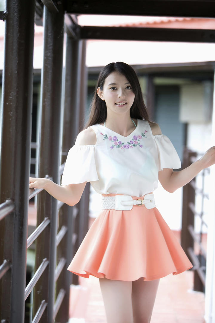 含羞草日本可爱女生mm131美女AV图库
