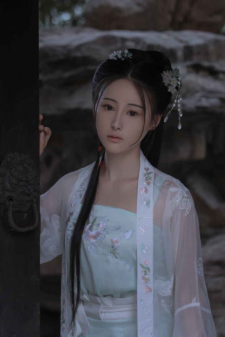 中国古典古装美女艺术写真图片