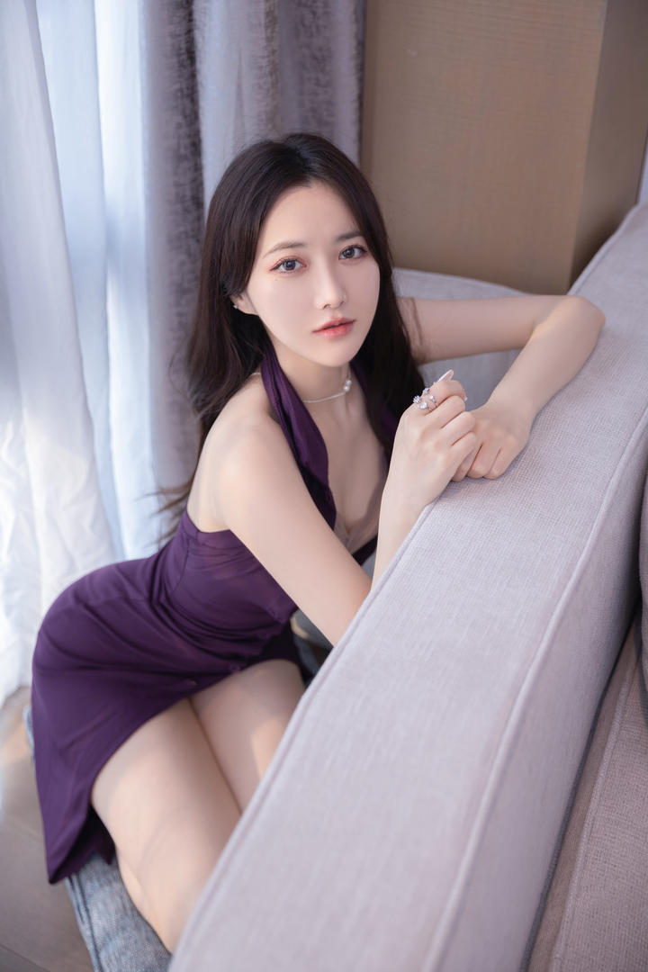 久久精品国内极品尤物美女私拍套图
