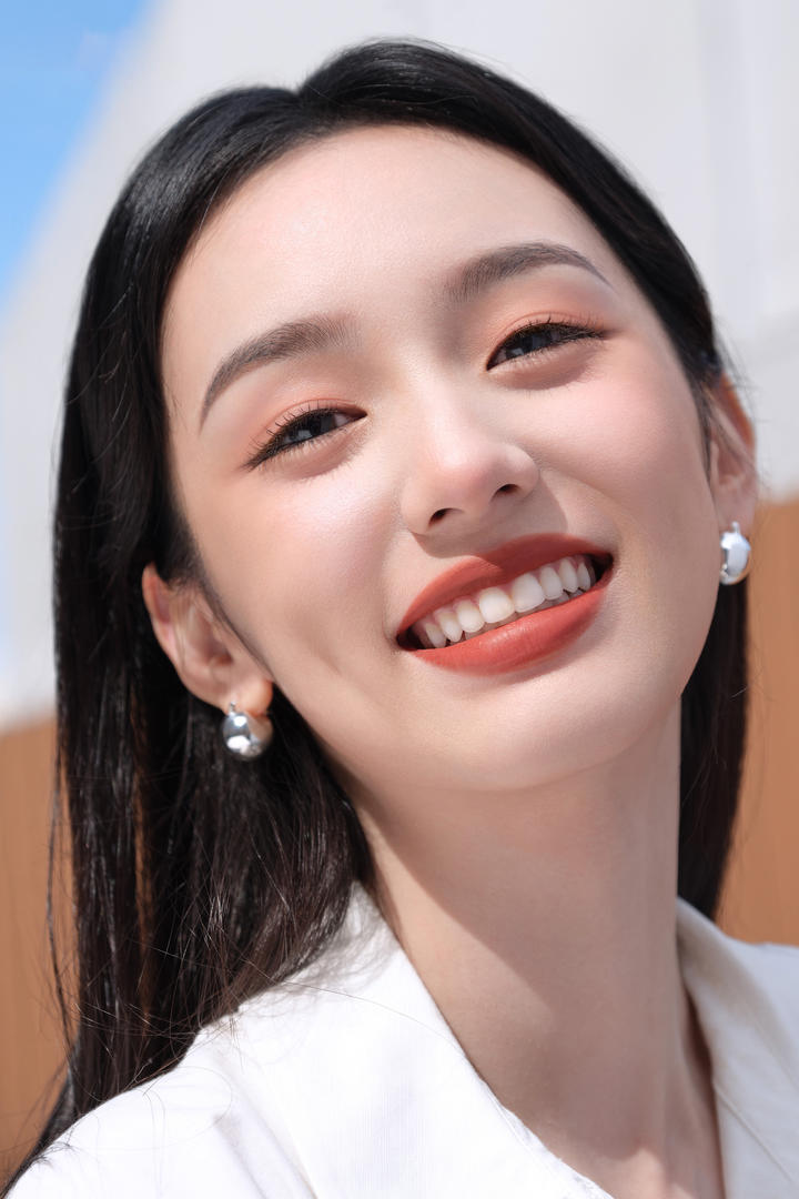 超高清中国漂亮气质美女明星周也个人写真图片