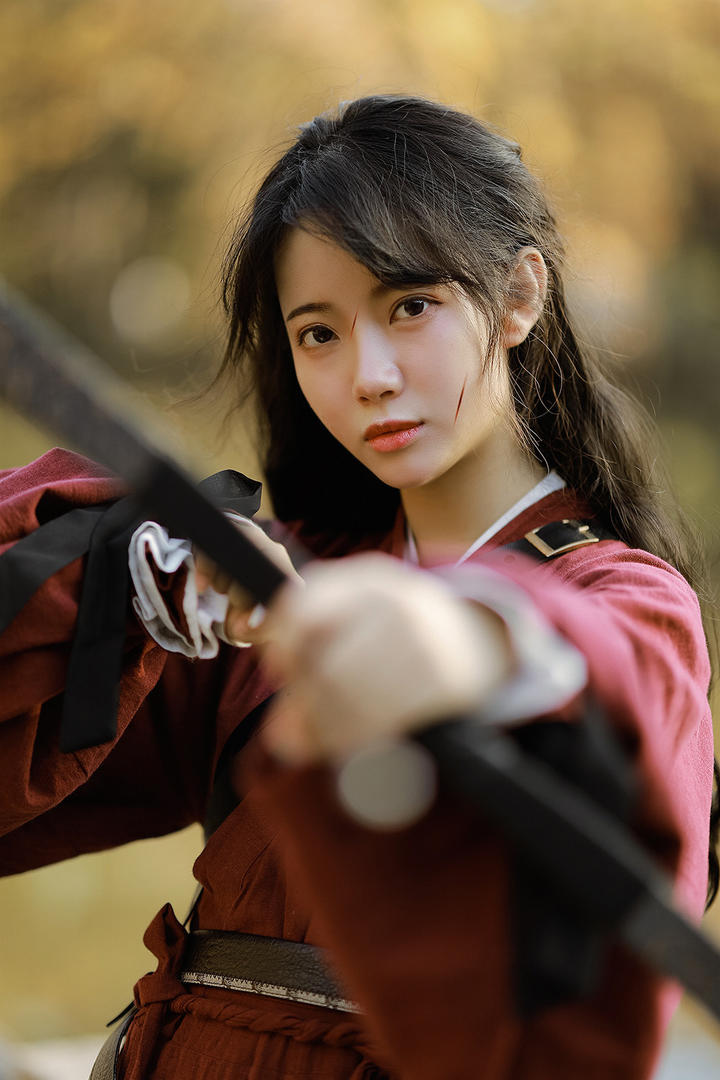 唯美英姿飒爽古装美女花木兰艺术写真图片