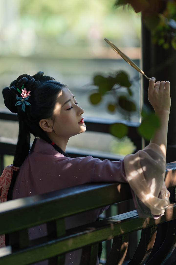 中国汉服美女唯美艺术摄影图片