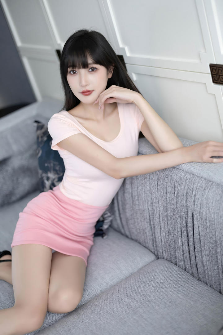 细腰超短裙美女林星阑国模无码私拍套图