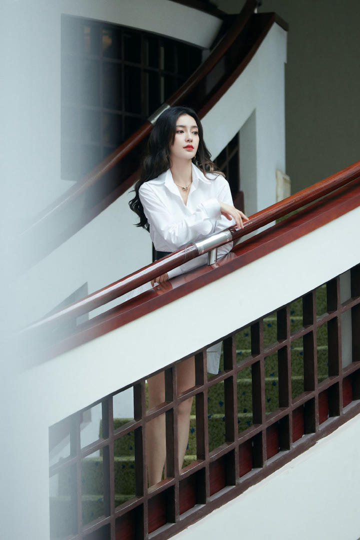 高清美女明星Angelababy杨颖头条女神写真图片