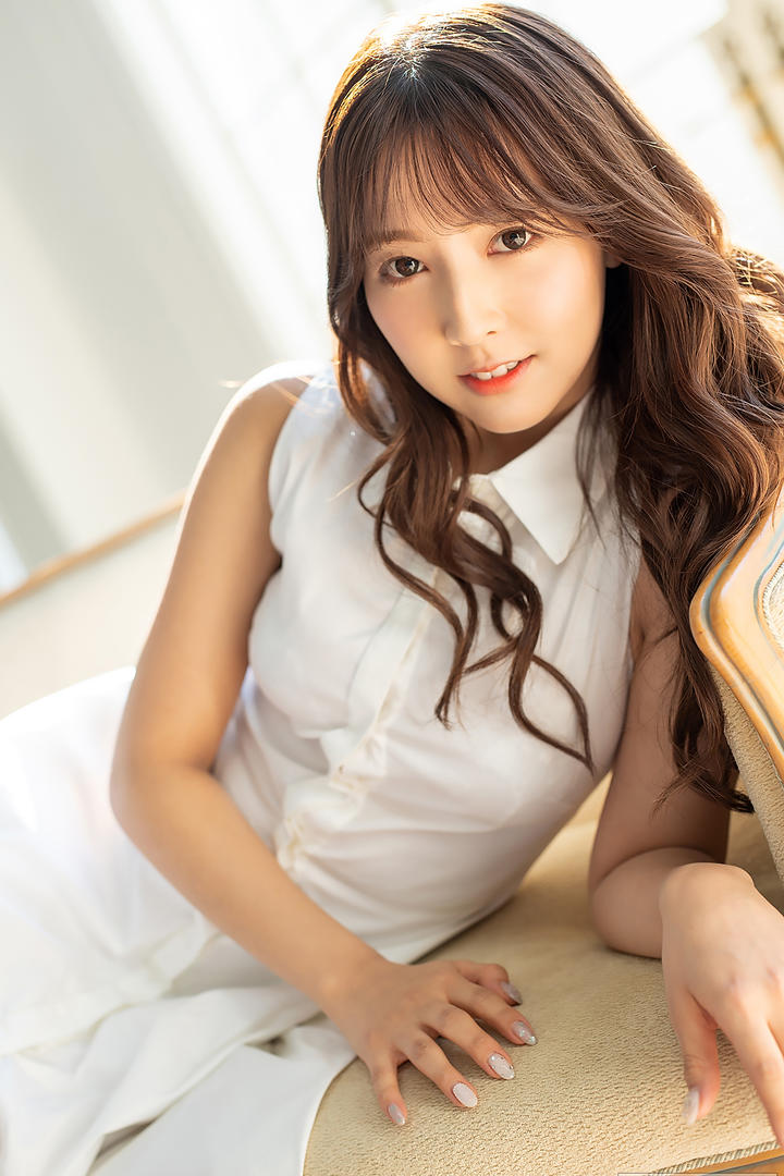 高清日女少女艺术照