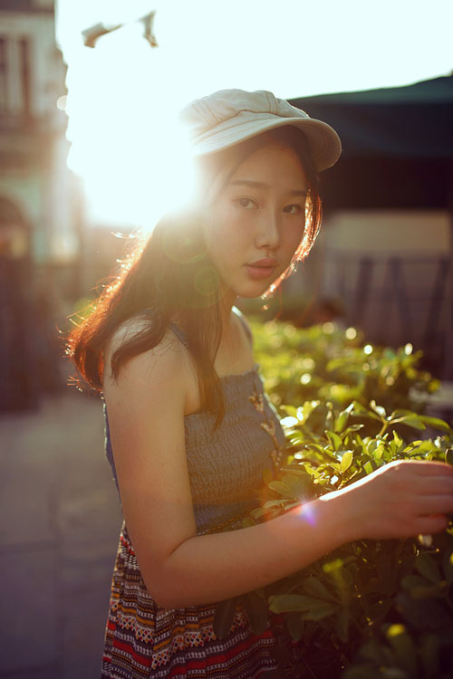 阳光下回忆那美好的昨天