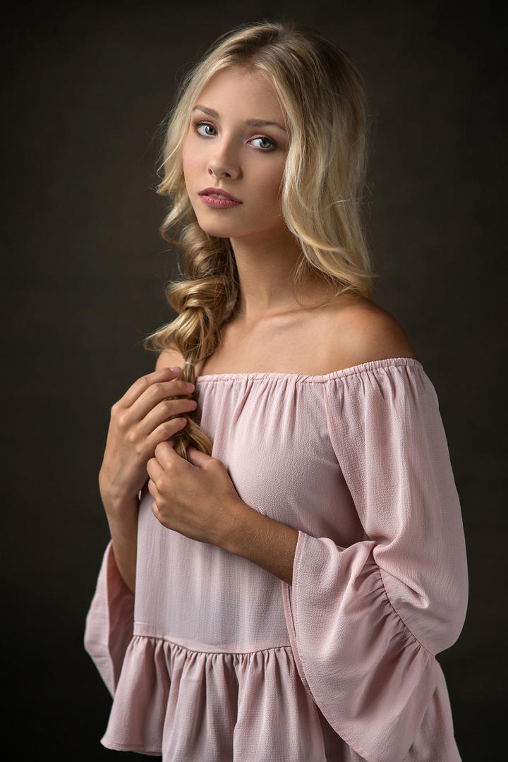 欧美久久无码艳星美女艺术写真一二三区下载