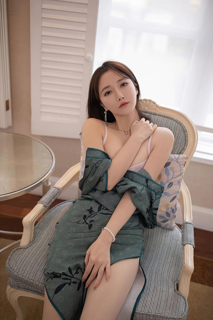 尤果网精品旗袍美女嫩模鱼子酱无码私拍套图