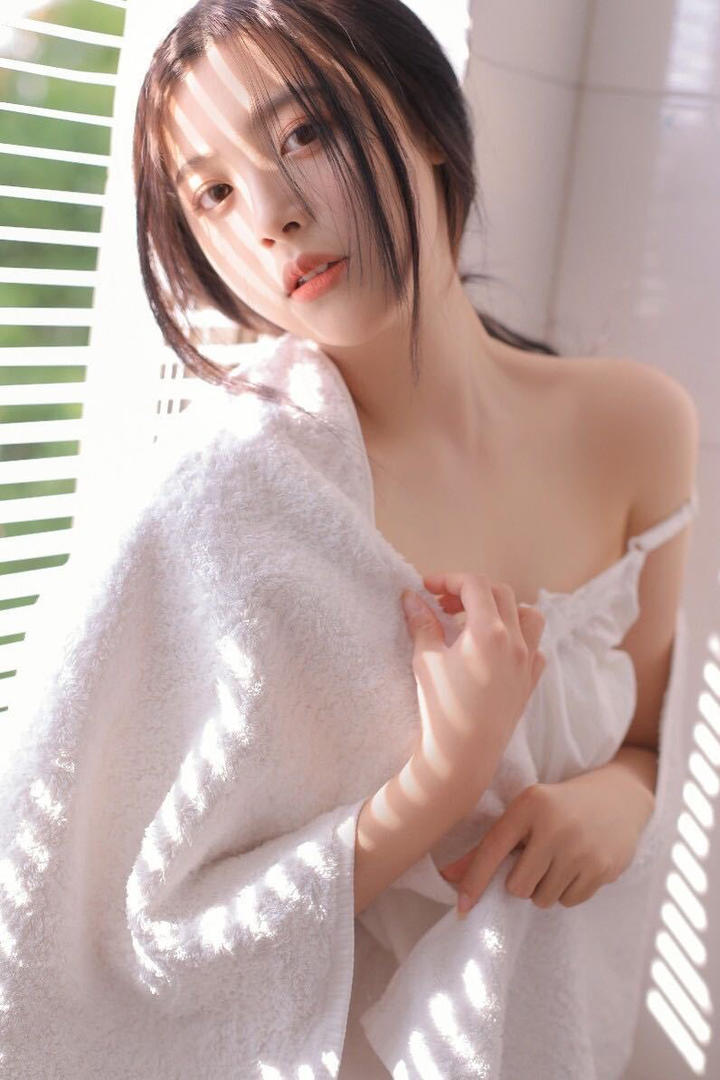 超高清甜美清纯女神写真图片