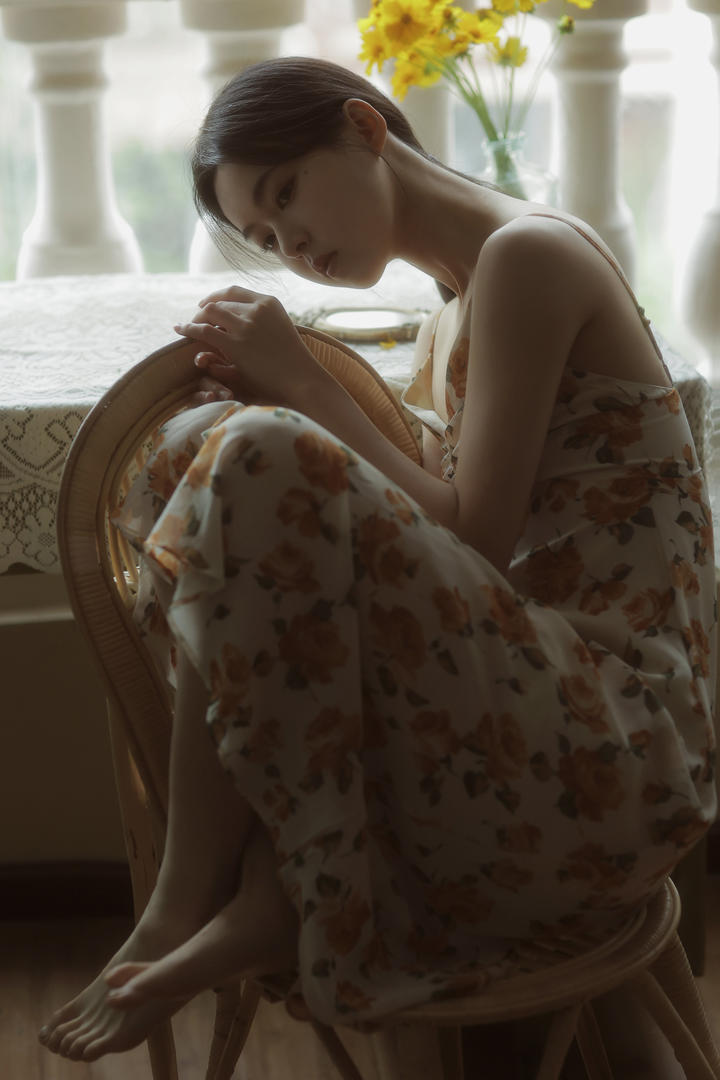 唯美忧郁甜美可爱女生高清壁纸图片大全