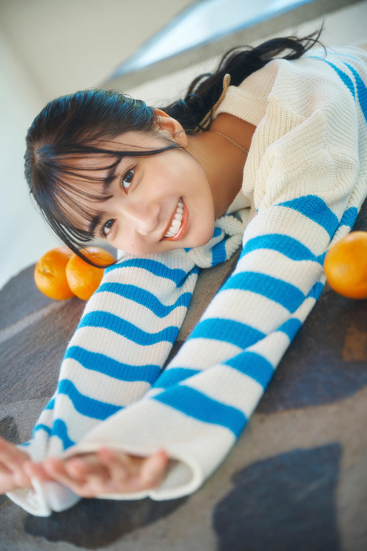日本无码美女高清套图