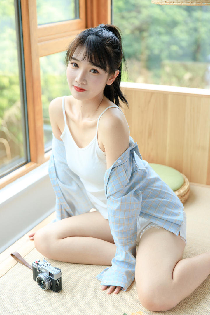 清纯网图女生头像甜美高清美女壁纸图片