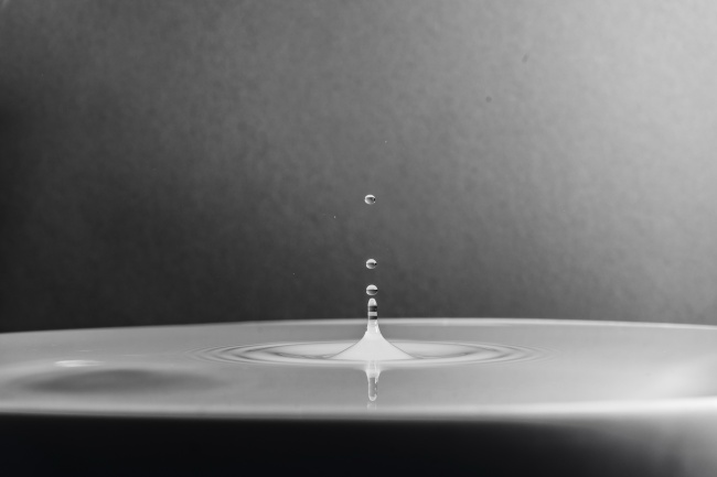 水滴图片素材
