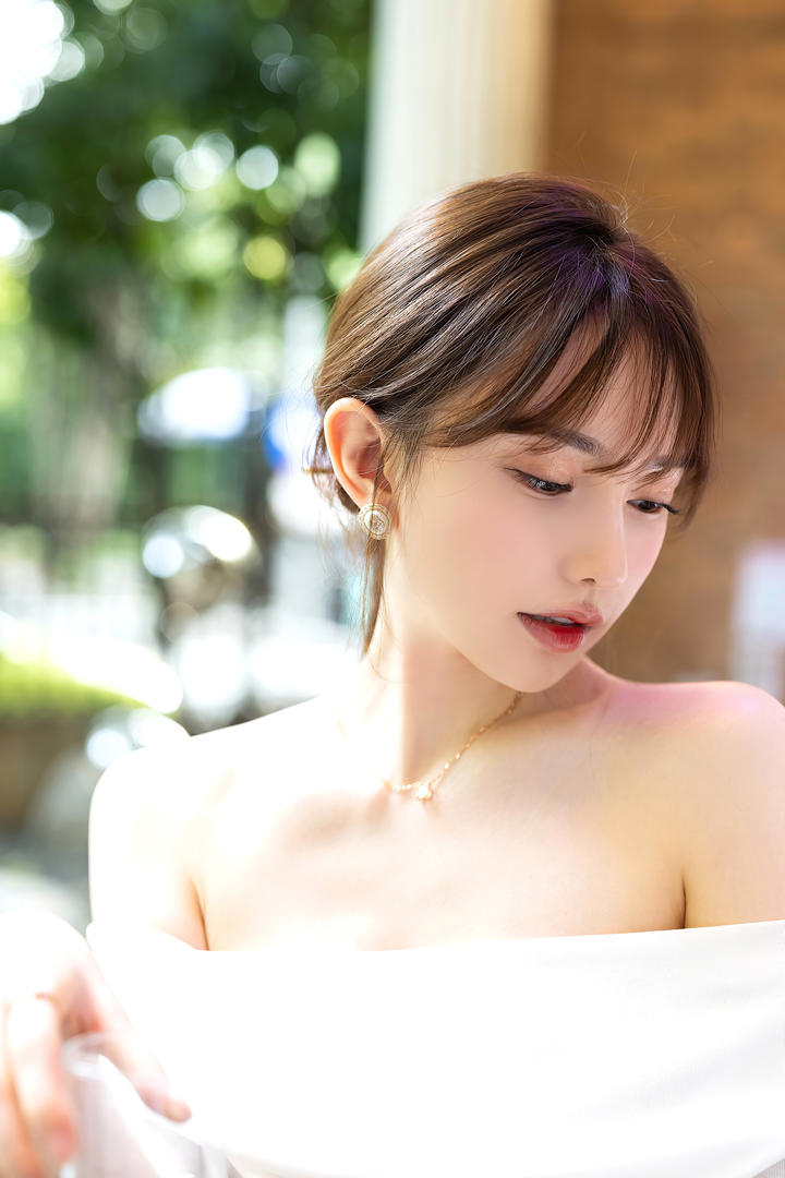 国产推女郎美女艺术写真美图