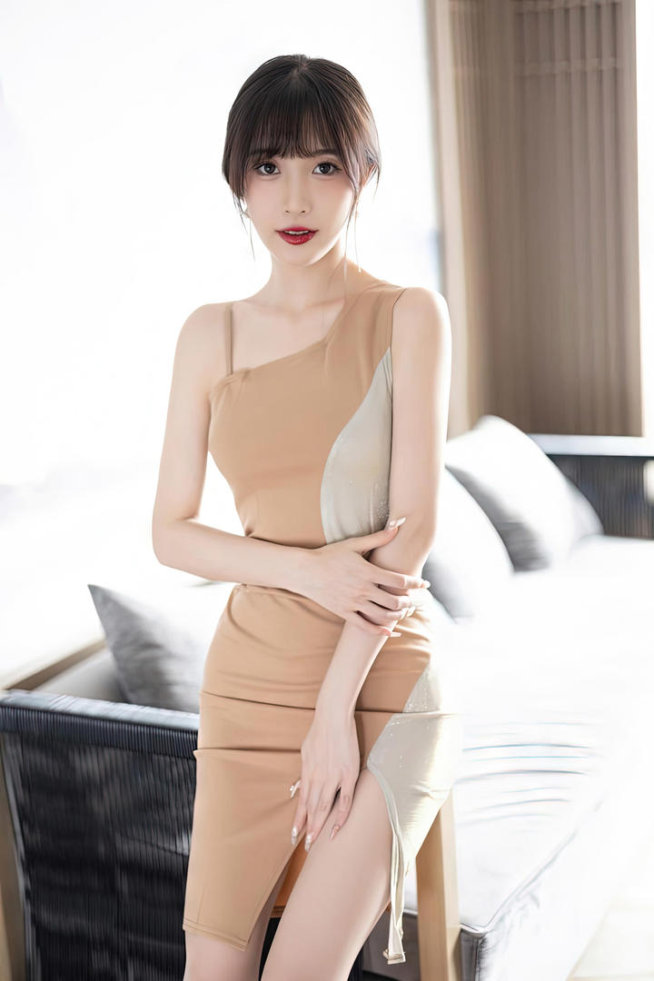 气质美女模特林星阑798艺术写真图片