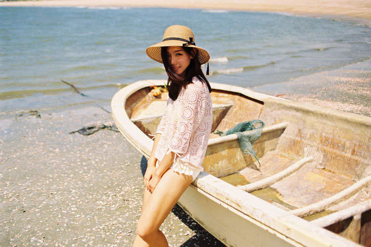 清纯少女被风吹过的夏天