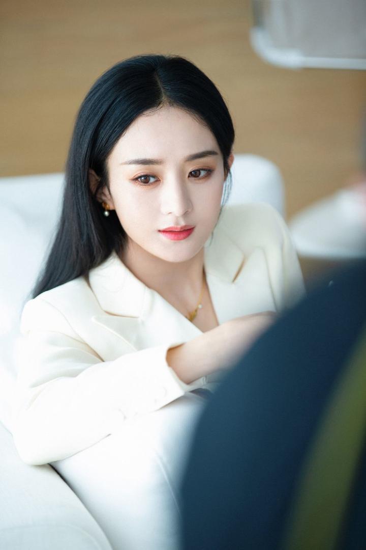 高清美女明星女神赵丽颖个人资料写真图片