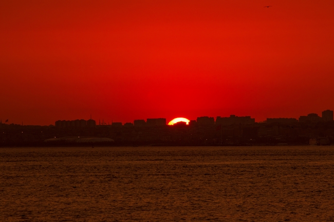 黄昏落日夕阳红图片