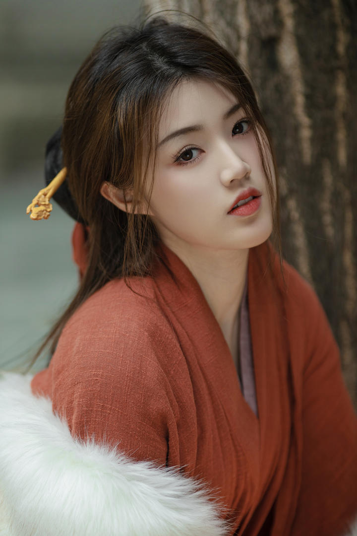 精品XIUREN秀人网古风美女大学生极品艺术照