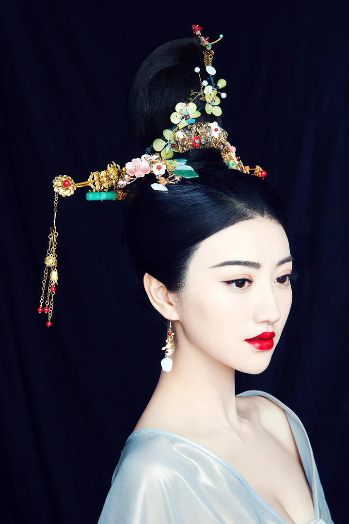 中国内地知名美女明星景甜古装艺术写真图片
