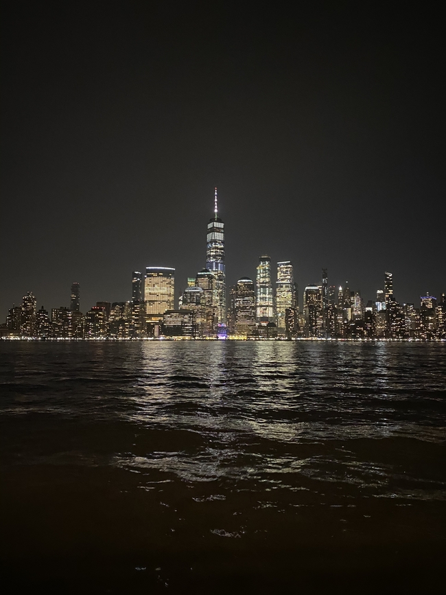 纽约曼哈顿城市夜景图片
