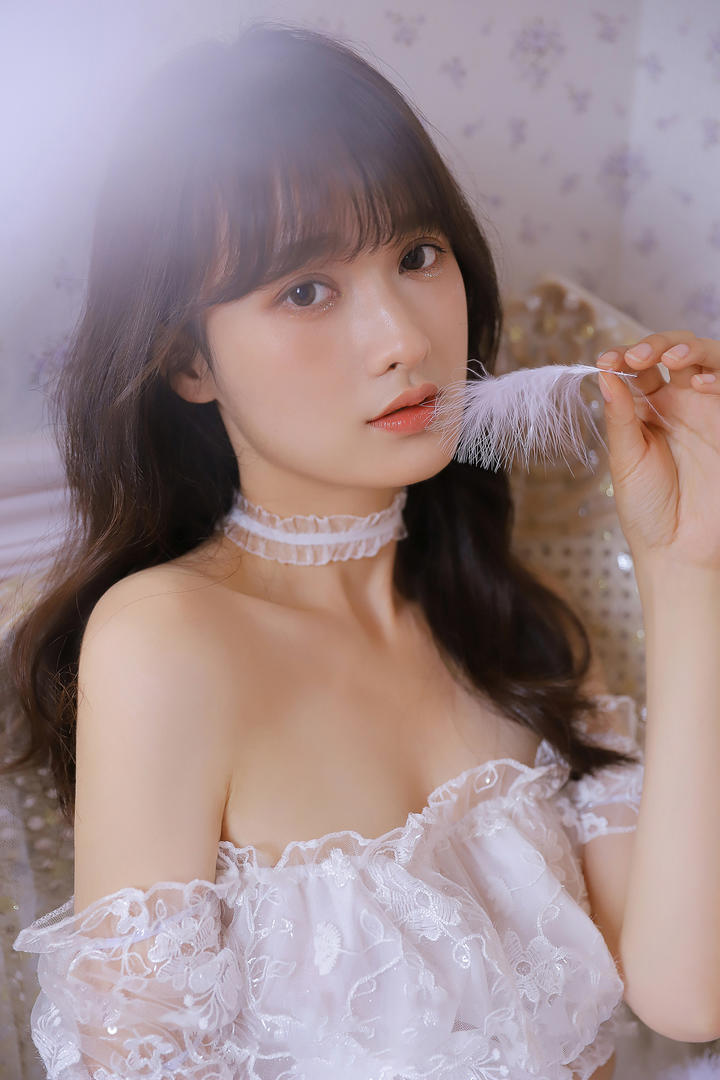 女生头像可爱呆萌唯美写真图片