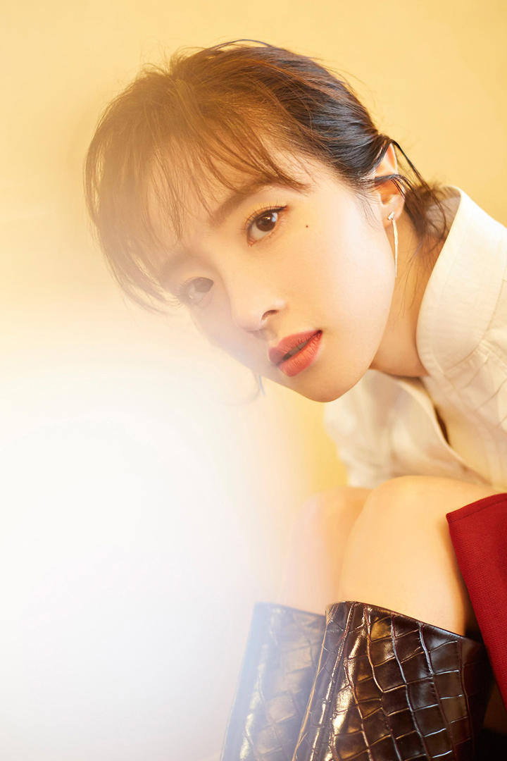 美女明星胡冰卿脸部特写图片