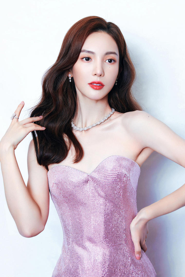 极品好身材的漂亮美女明星金晨高清壁纸图片