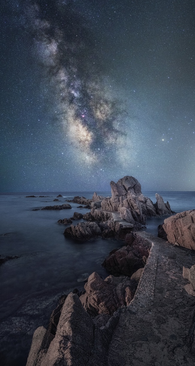 唯美大海海岸星空图片