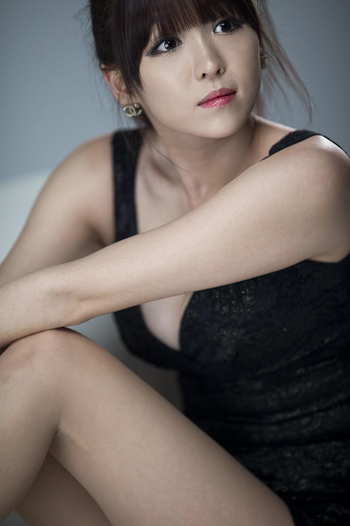 超高清韩国美女明星李恩慧写真图片