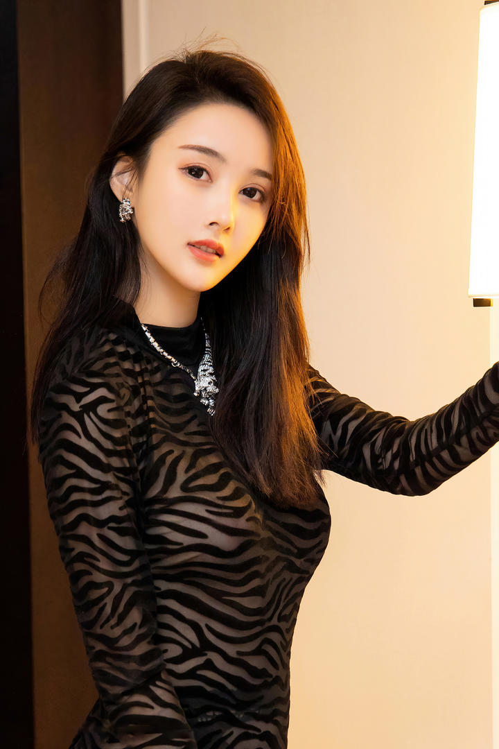 日韩美女宝宝高清自拍写真