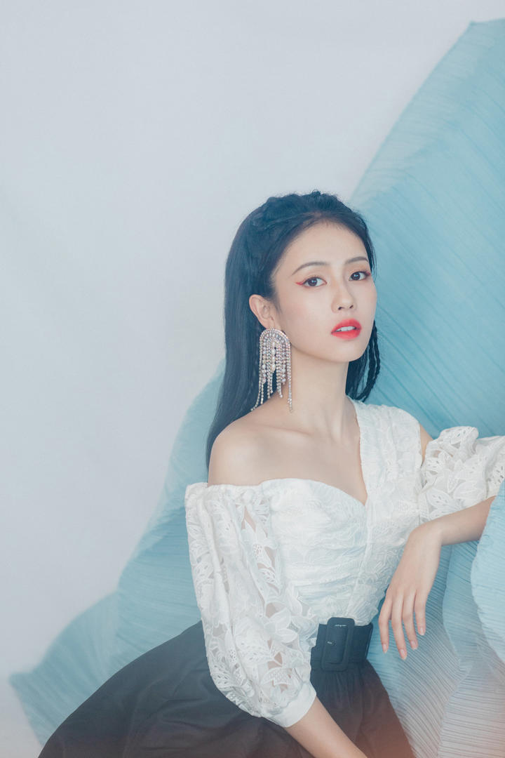 中国高清美女明星白鹿唯美写真图片