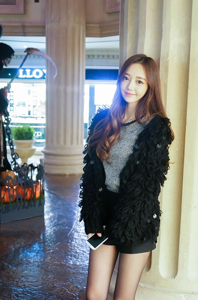 韩国第一网拍女神孙允珠2013年高清气质美腿写真精选