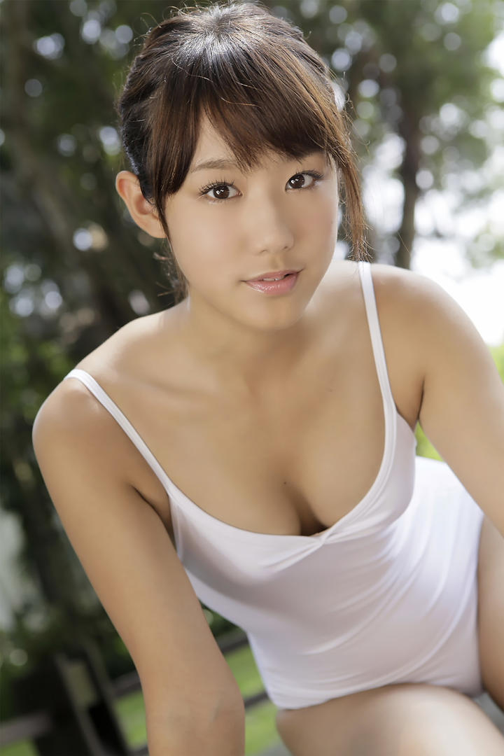 清纯体操服美女户外人像摄影写真图片