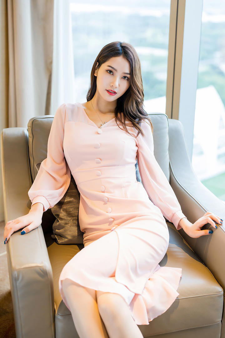 气质美女高清套图