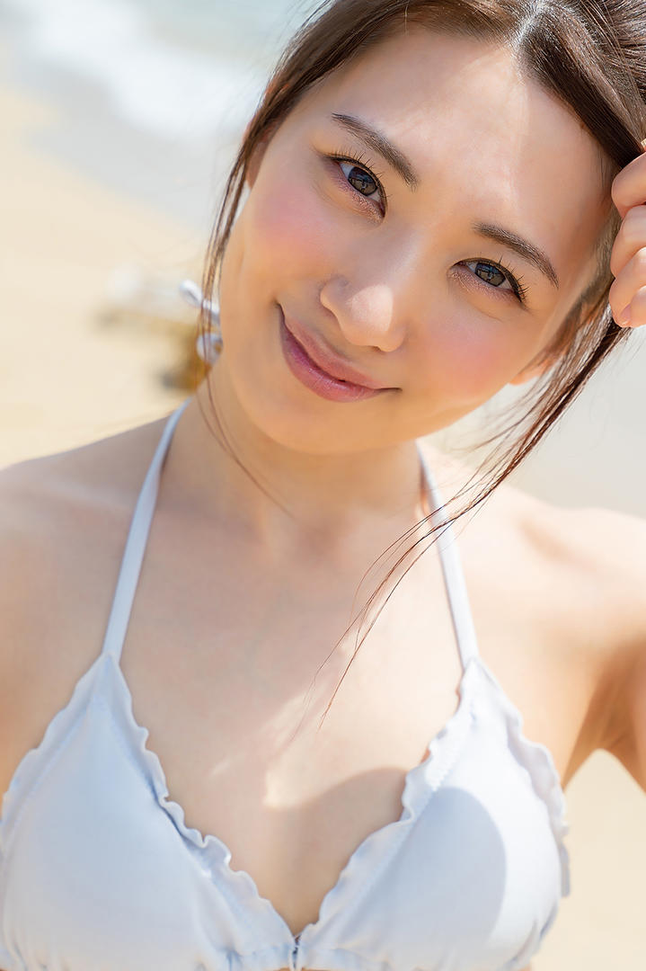 一本到日本成熟女人性感泳装图片