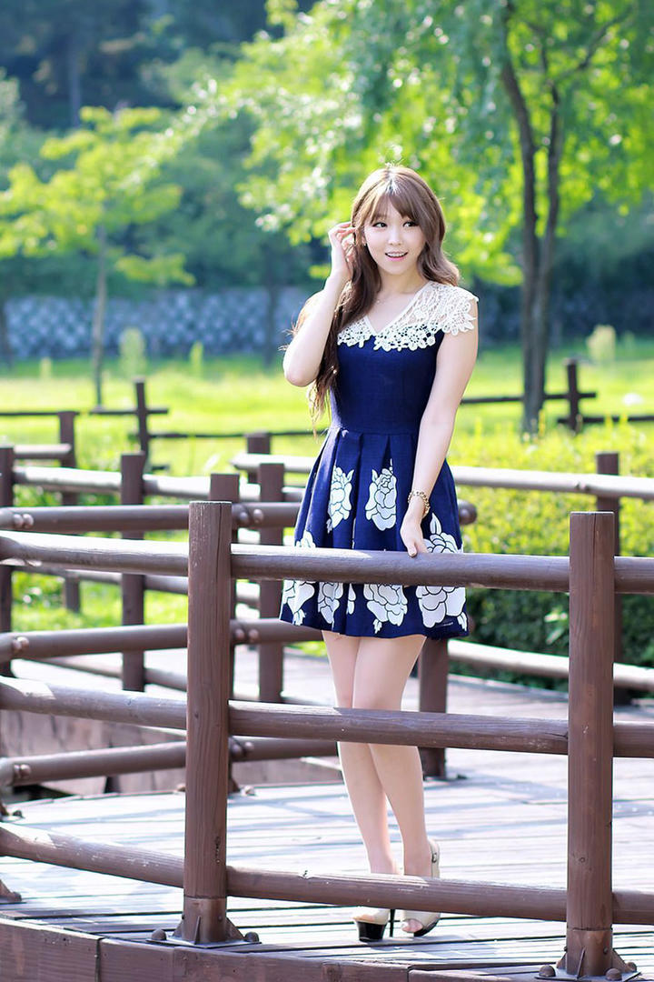 高清韩国美女明星李恩慧摄影图片